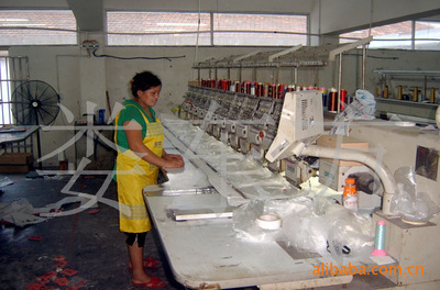 專業(yè)供應(yīng)各種電腦繡花產(chǎn)品。專業(yè)繡花加工,鞋帽,箱包,襪子玩具圖片,專業(yè)供應(yīng)各種電腦繡花產(chǎn)品。專業(yè)繡花加工,鞋帽,箱包,襪子玩具圖片大全,婁東方-