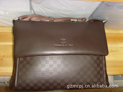 【現(xiàn)貨批發(fā) 混批 真皮公文/務(wù)包 商務(wù)包 8938-1】價(jià)格,廠家,圖片,電腦包,廣州市增城宇隆箱包加工廠-